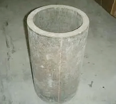 Magnesia crucible melting steel